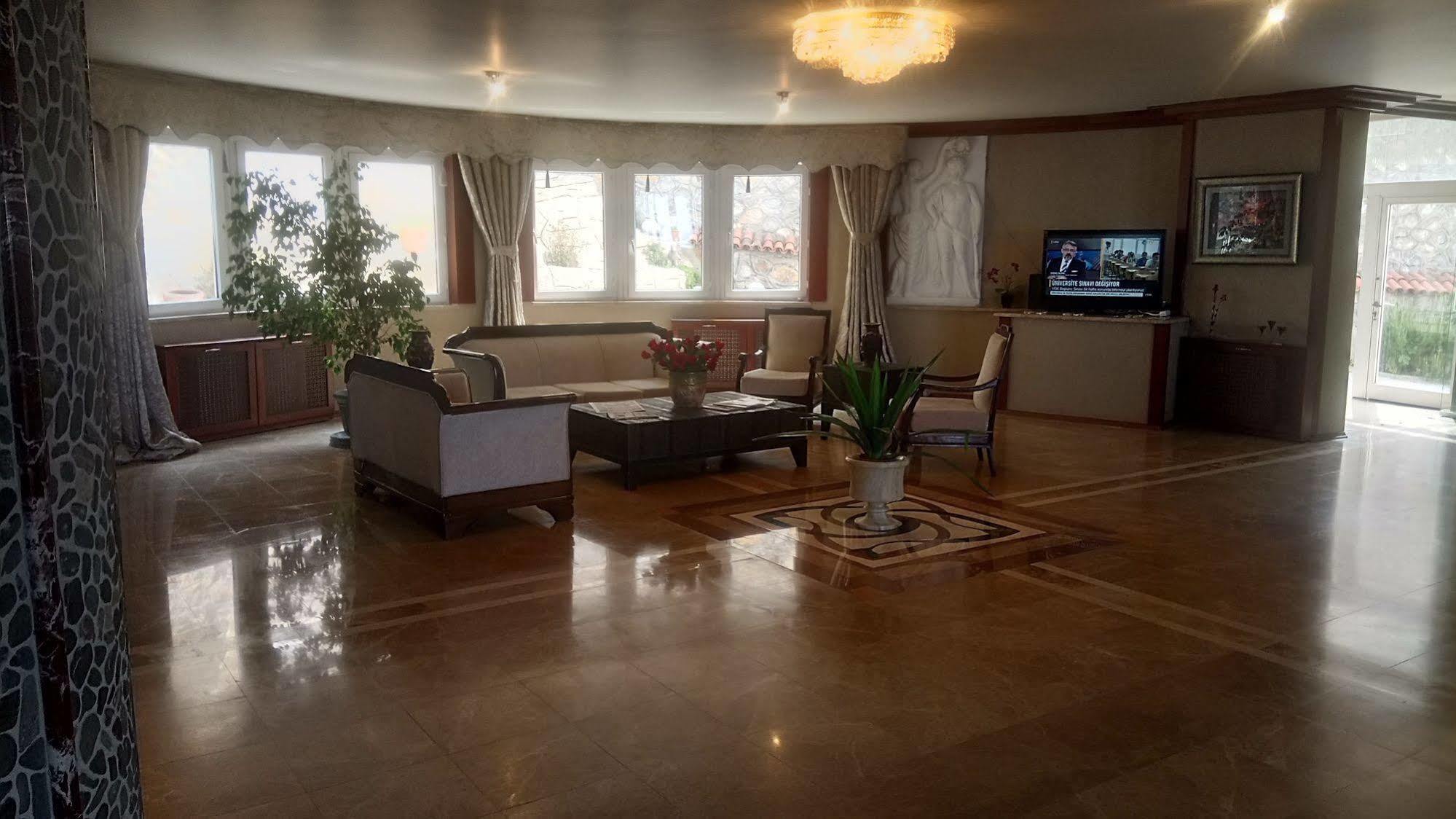 Dogalya Hotel Муданья Екстер'єр фото